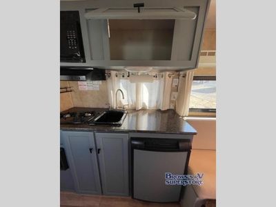 2015 Viking 15RB Travel Trailer - Photo 14