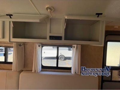2015 Viking 15RB Travel Trailer - Photo 12