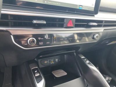 2026 Kia Sorento Hybrid — photo 18 view