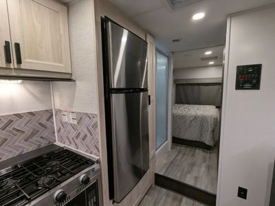 2024 Forest River Sunseeker - Photo 7