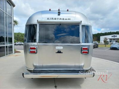 2025 Airstream Flying Cloud - Photo 6