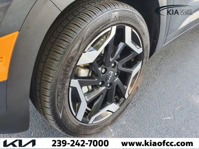 2024 Kia Seltos — photo 7 view