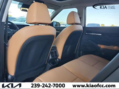 2024 Kia Seltos — photo 12 view