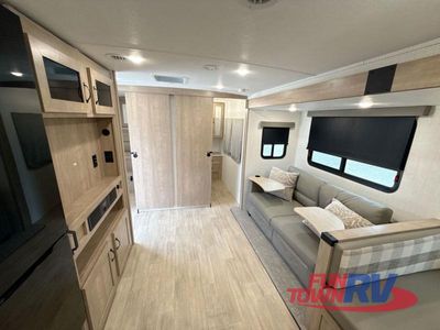 2025 Palomino SolAire - Photo 23