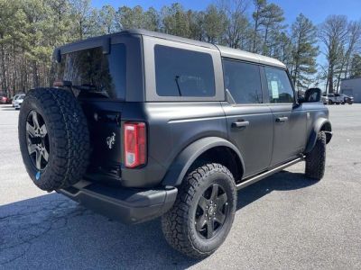 2025 Ford Bronco - Photo 3