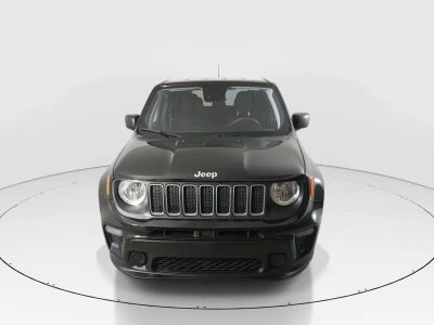 2023 Jeep Renegade - Photo 2