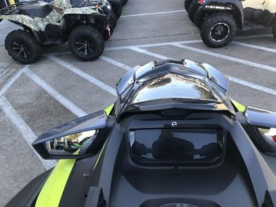 2025 Sea-Doo RXP-X 325 Tech, BRP Premium A, iBR Ice Metal / Manta Green - Photo 13