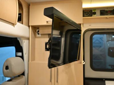 2020 Leisure Travel Vans UNITIY — photo 8 view