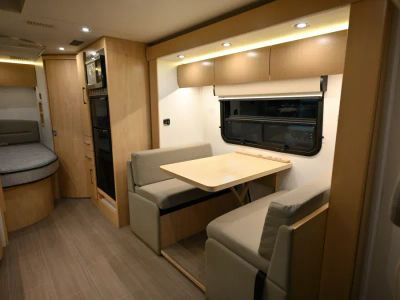 2020 Leisure Travel Vans UNITIY — photo 14 view