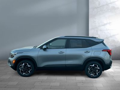 2026 Kia Seltos — rear three-quarter view