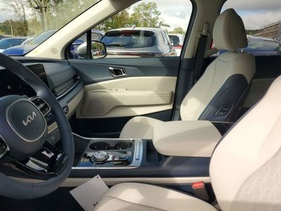 2026 Kia Carnival Hybrid - Photo 8