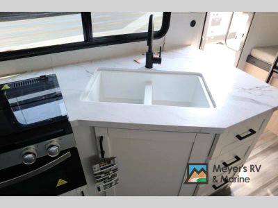 2026 Jayco Jay Flight SLX - Photo 14