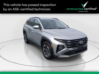 2025 Hyundai Tucson SEL AWD — front three-quarter view