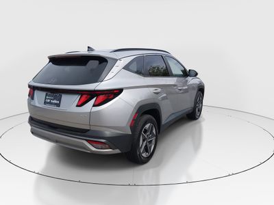 2025 Hyundai Tucson — photo 7 view