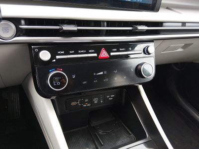 2025 Hyundai Tucson — photo 20 view