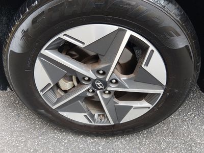 2025 Hyundai Tucson — photo 10 view