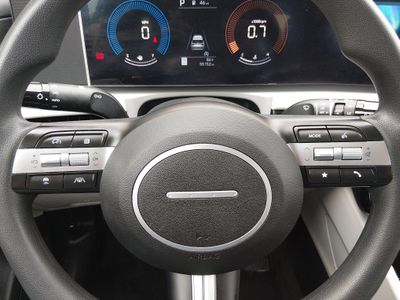 2025 Hyundai Tucson — photo 12 view