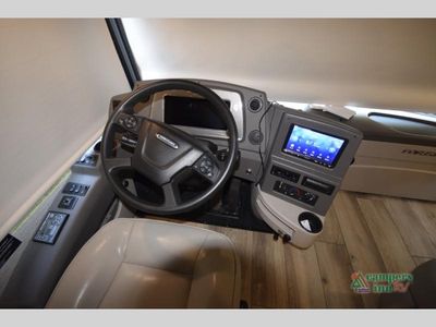 2023 Winnebago Forza - Photo 23