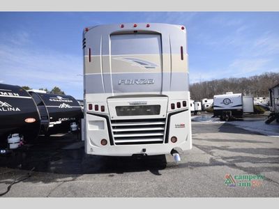 2023 Winnebago Forza - Photo 6