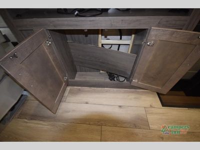 2023 Winnebago Forza - Photo 45