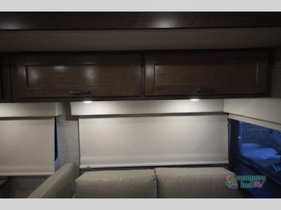 2023 Winnebago Forza - Photo 25