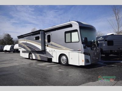 2023 Winnebago Forza - Photo 1