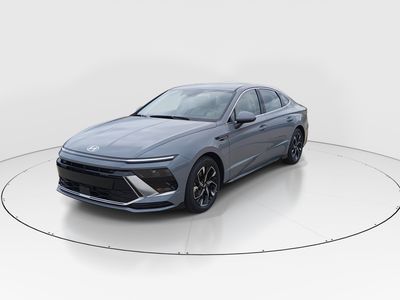 2025 Hyundai Sonata - Photo 3