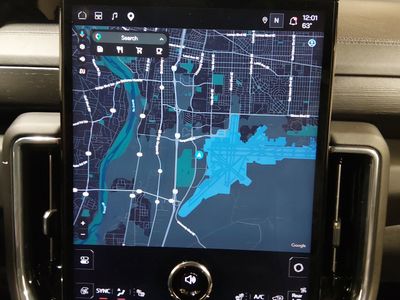 2025 GMC Yukon XL — photo 17 view