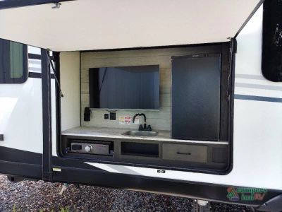 2025 Venture RV SportTrek Touring Edition - Photo 8