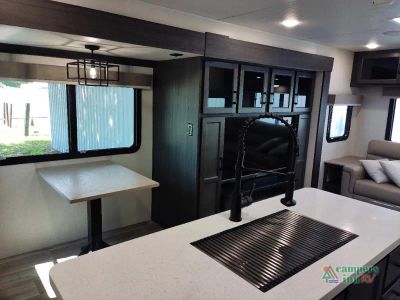 2025 Venture RV SportTrek Touring Edition - Photo 11