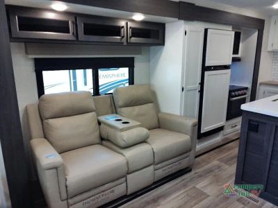 2025 Venture RV SportTrek Touring Edition - Photo 13