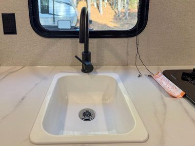 2026 Jayco Jay Flight SLX - Sport Edition - Photo 10