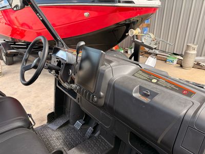 2025 Segway Powersports UT6 P - Photo 4