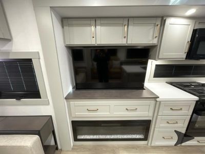 2026 Brinkley Model Z - Photo 37