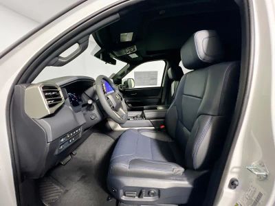 2026 Toyota Tundra 4WD — photo 12 view