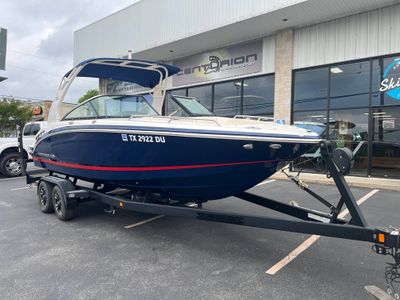 2017 Chaparral 227SSX - Photo 2