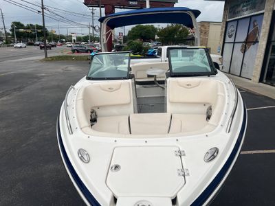 2017 Chaparral 227SSX - Photo 8