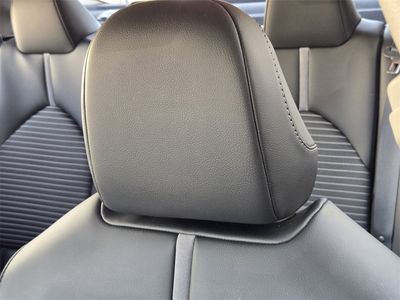 2024 Toyota Camry - Photo 17