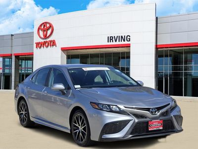 2024 Toyota Camry - Photo 2