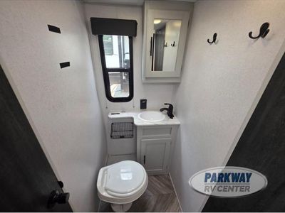 2022 Forest River RV Wildwood FSX - Photo 17