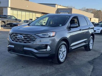 2022 Ford Edge — interior view