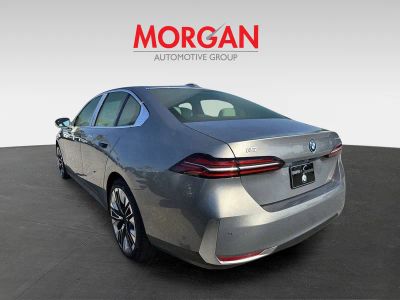 2026 BMW i5 — photo 7 view