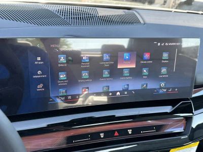 2026 BMW i5 — photo 37 view