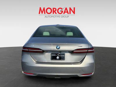 2026 BMW i5 — engine compartment view