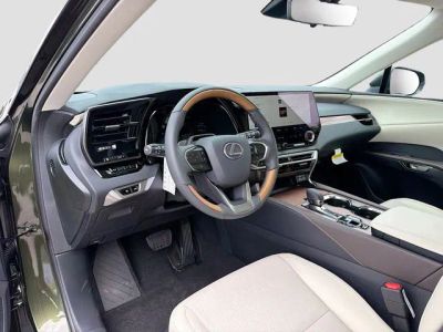 2026 Lexus RX — photo 27 view