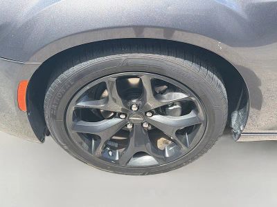 2023 Chrysler 300 — photo 37 view