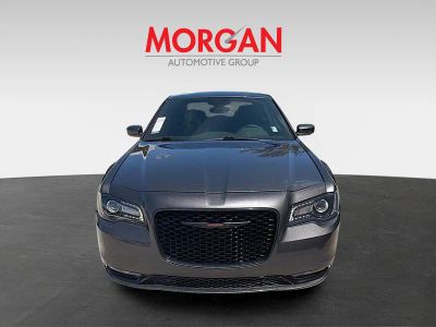 2023 Chrysler 300 — side profile view