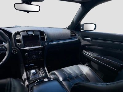 2023 Chrysler 300 — photo 22 view