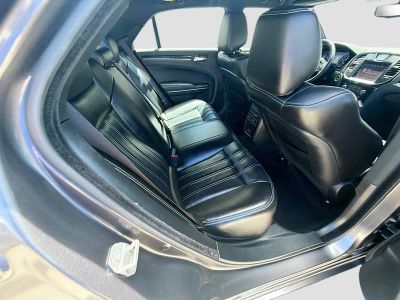 2023 Chrysler 300 — photo 29 view