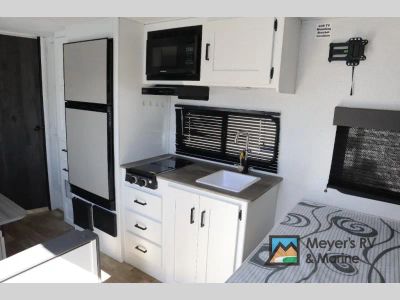 2023 Keystone RV Hideout - Photo 12
